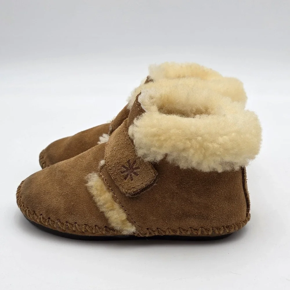 L.L.Bean Toddler Wicked Good Slippers Size 5-6 Brown Shoe‎ Fur Trim